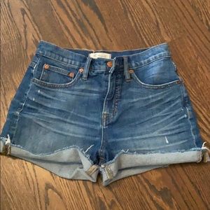 Madewell Jean shorts size 26